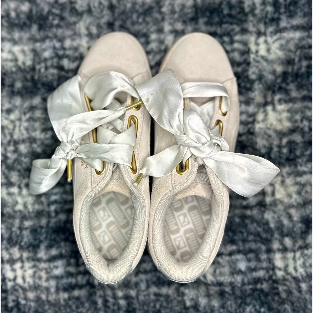 Puma ribbon lace woman shoes